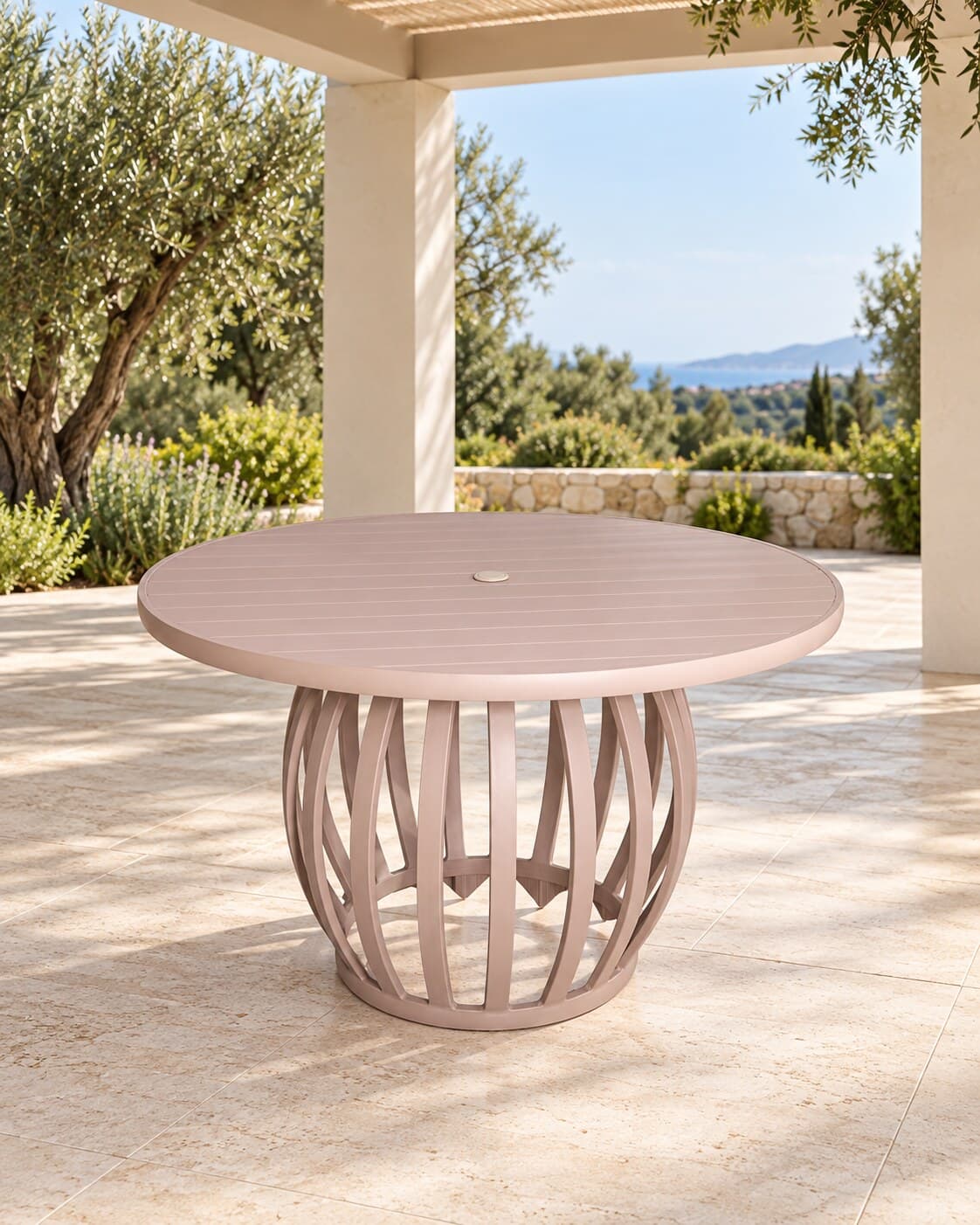 Mesa BARRIL aluminio em ambiente
