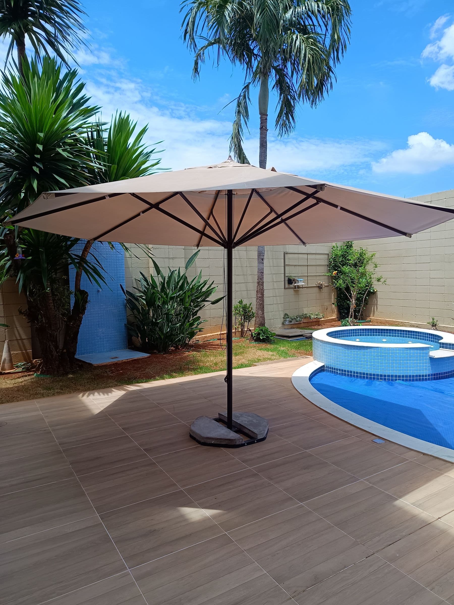 Ombrelone ELEGANCE central 4m diam